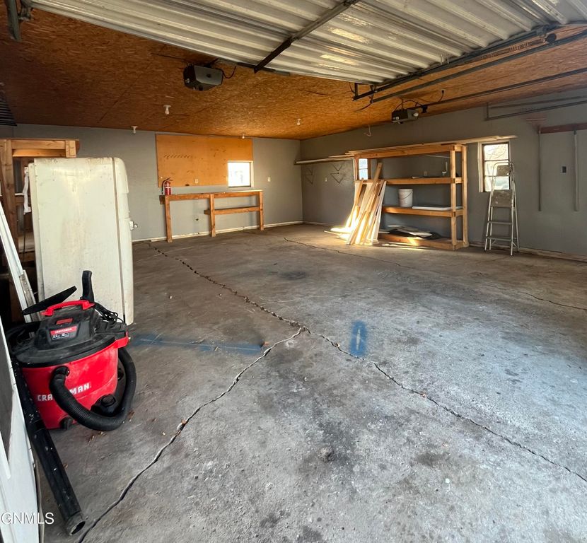 325 Chaffee Row, Beulah, ND 58523 photo 25