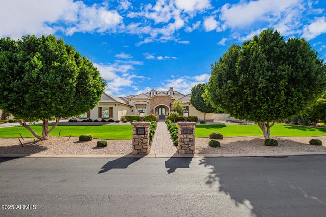 19675 E VIA PARK Street, Queen Creek, AZ 85142