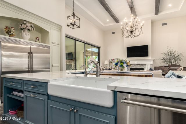 19675 E VIA PARK Street, Queen Creek, AZ 85142