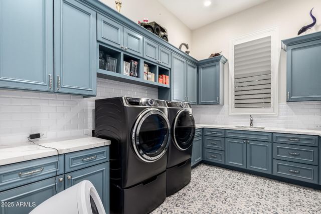 19675 E VIA PARK Street, Queen Creek, AZ 85142