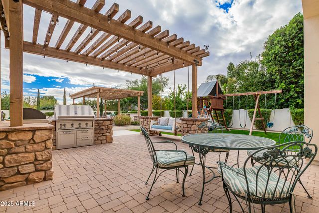 19675 E VIA PARK Street, Queen Creek, AZ 85142