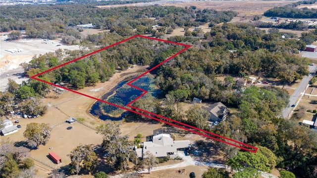5049 KING AVENUE, Zellwood, FL 32798