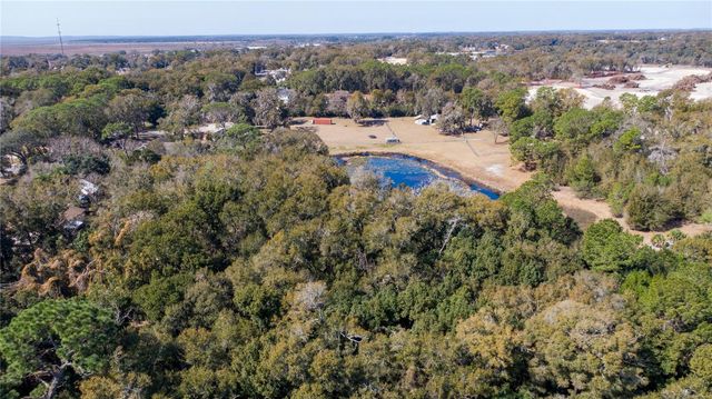 5049 KING AVENUE, Zellwood, FL 32798