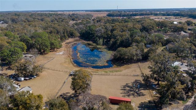 5049 KING AVENUE, Zellwood, FL 32798