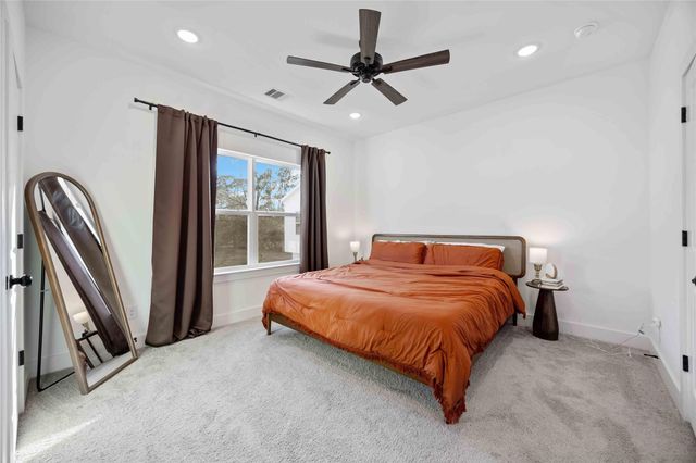 5702 Breland Street D, Houston, TX 77016