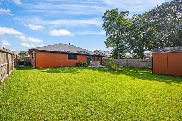 5923 Dee Drive, Pasadena, TX 77505