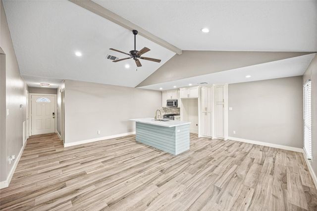 5923 Dee Drive, Pasadena, TX 77505