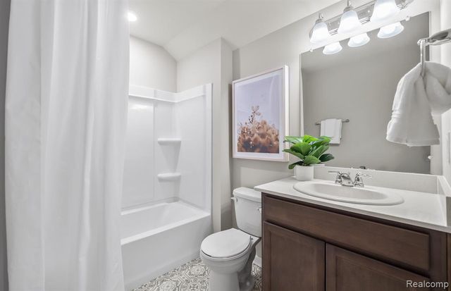 4125 Dogwood Drive, Milford, MI 48381