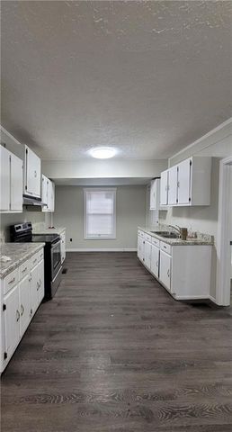 215 Avenue E SE, Lindale, GA 30147