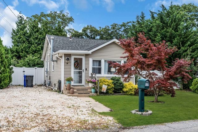 22 Woodland Drive, Brick, NJ 08723