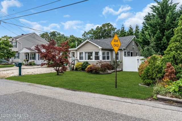 22 Woodland Drive, Brick, NJ 08723