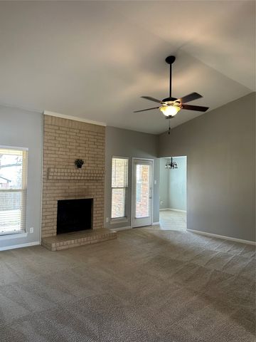 250 Barclay Avenue, Coppell, TX 75019