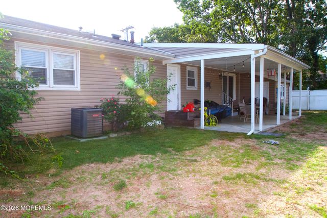 319 Spruce Drive, Brick, NJ 08723