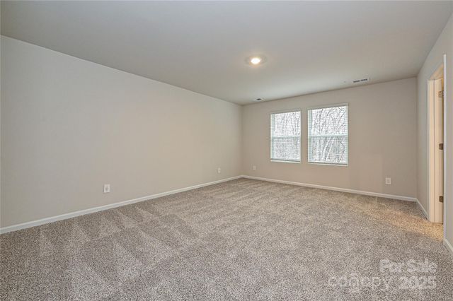 2124 Sunflower Circle, Newton, NC 28658