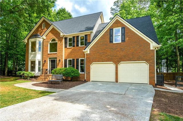 12445 Crabapple Tree Court, Alpharetta, GA 30004