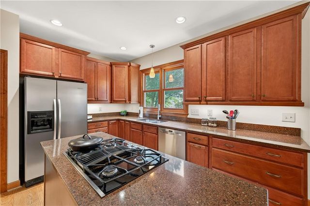 12445 Crabapple Tree Court, Alpharetta, GA 30004