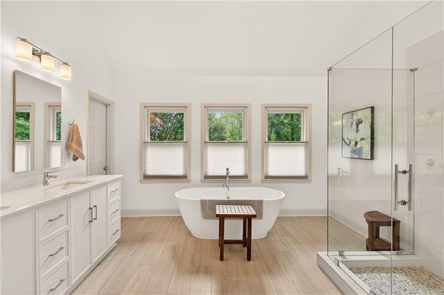 12445 Crabapple Tree Court, Alpharetta, GA 30004