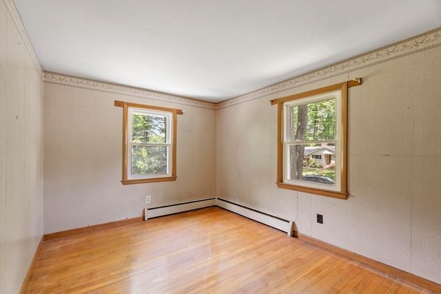 12 Abbott Lane, Chelmsford, MA 01824