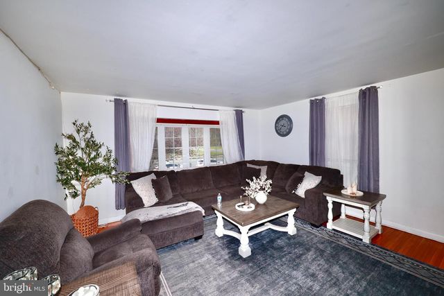 7523 BROUS AVE, Philadelphia, PA 19152