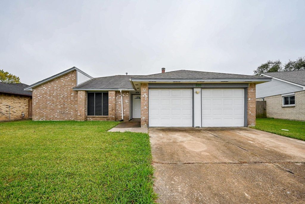 805 River Creek Drive, La Porte, TX 77571