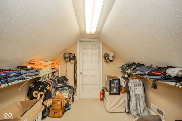 6208 Red Fox Road, Pendleton, IN 46064