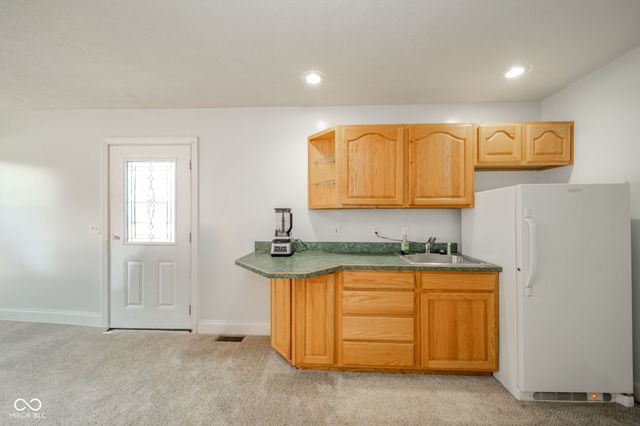 6208 Red Fox Road, Pendleton, IN 46064