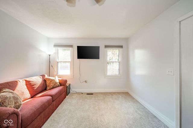 6208 Red Fox Road, Pendleton, IN 46064