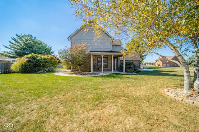 6208 Red Fox Road, Pendleton, IN 46064