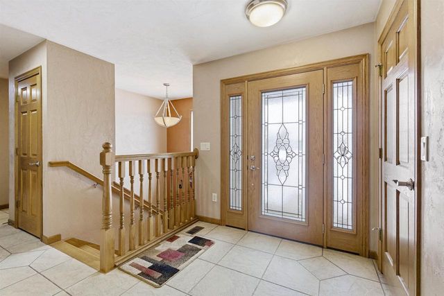 W5946 SWEET PEA DRIVE, Appleton, WI 54915