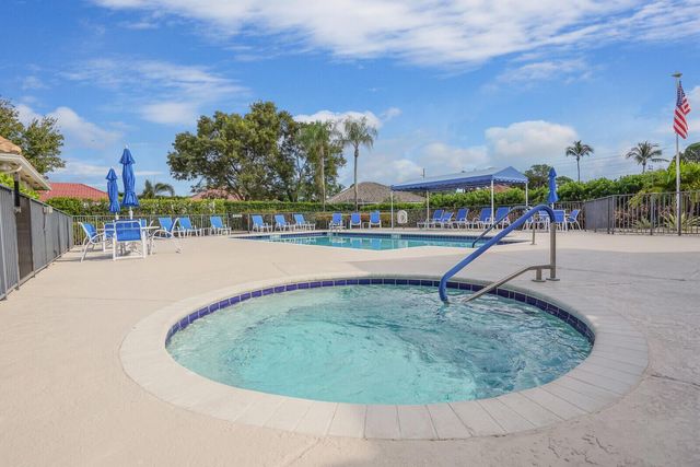 6602 Jog Palm Drive, Boynton Beach, FL 33437