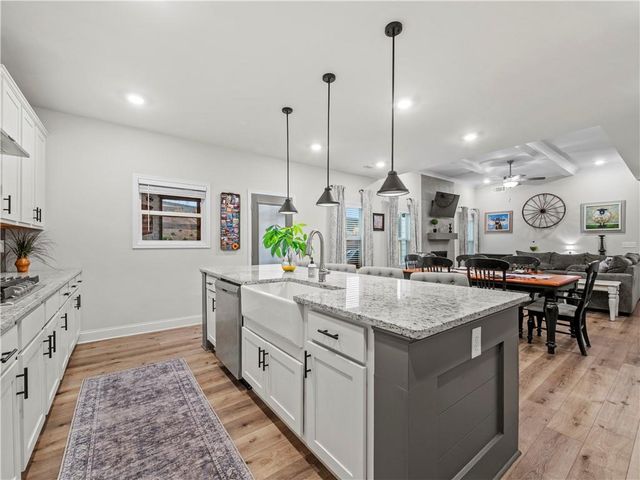 787 Reece Drive, Hoschton, GA 30548