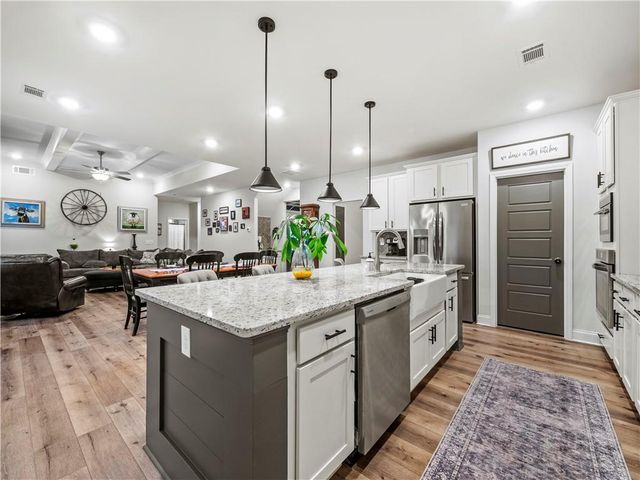 787 Reece Drive, Hoschton, GA 30548