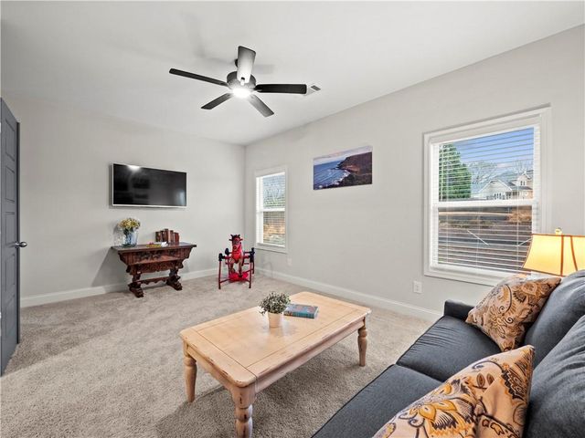 787 Reece Drive, Hoschton, GA 30548