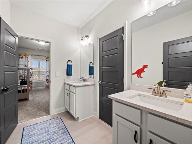 787 Reece Drive, Hoschton, GA 30548