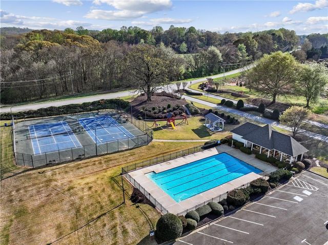 787 Reece Drive, Hoschton, GA 30548