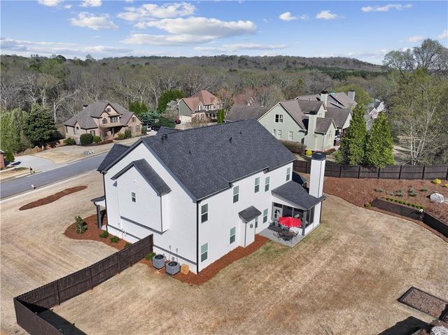 787 Reece Drive, Hoschton, GA 30548