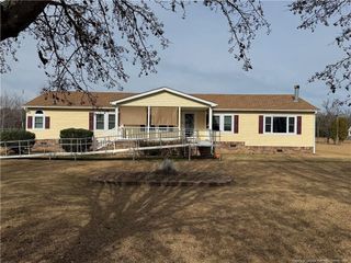 100 L McMillian Road, Raeford, NC 28376