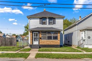 16 Alexander Street, River Rouge, MI 48218