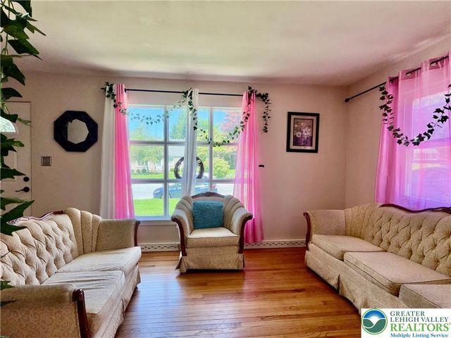 2840 East Texas Boulevard, Allentown City, PA 18103