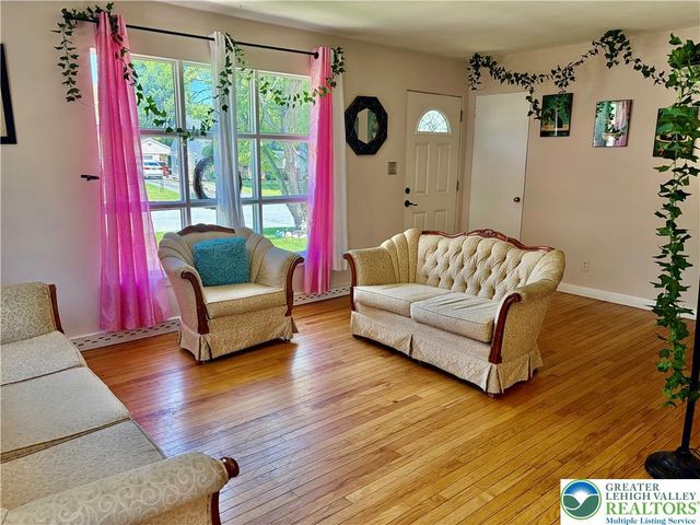 2840 East Texas Boulevard, Allentown City, PA 18103