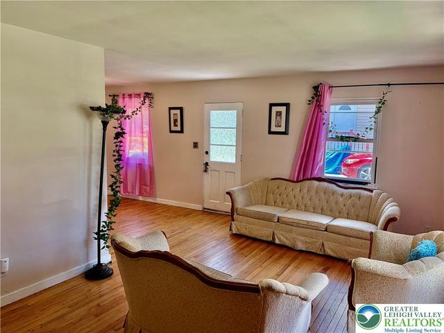 2840 East Texas Boulevard, Allentown City, PA 18103