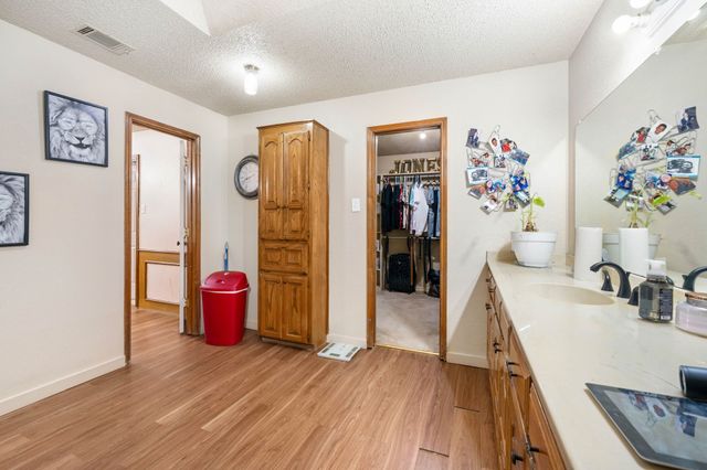 104 Pecan Grove, Lancaster, TX 75146