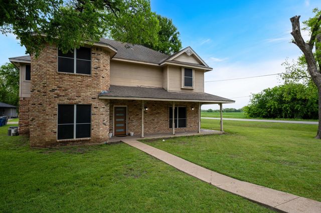 104 Pecan Grove, Lancaster, TX 75146