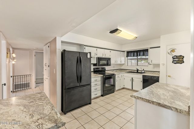 10701 W MEADE Drive, Sun City, AZ 85351