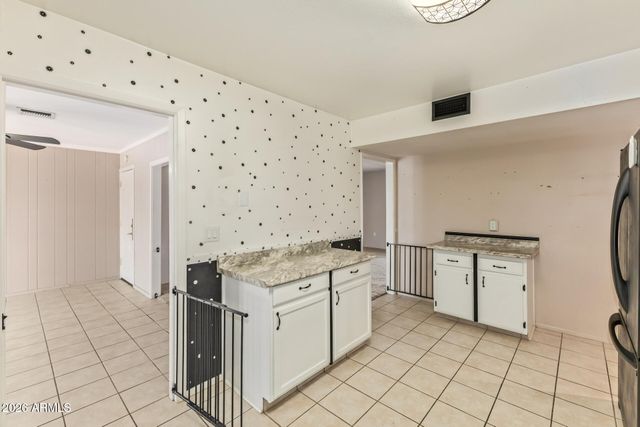 10701 W MEADE Drive, Sun City, AZ 85351