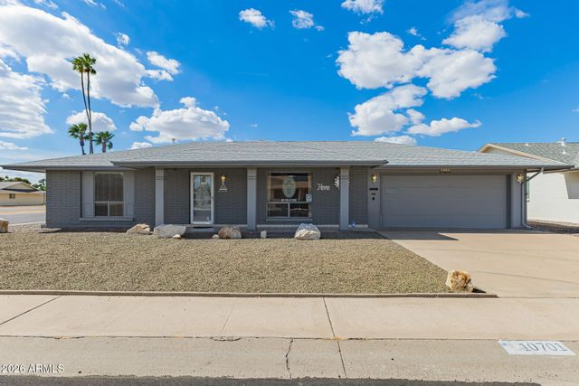 10701 W MEADE Drive, Sun City, AZ 85351