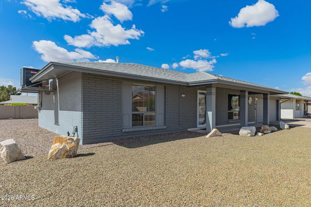 10701 W MEADE Drive, Sun City, AZ 85351