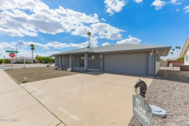 10701 W MEADE Drive, Sun City, AZ 85351
