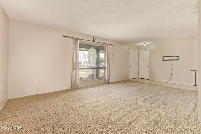 10701 W MEADE Drive, Sun City, AZ 85351