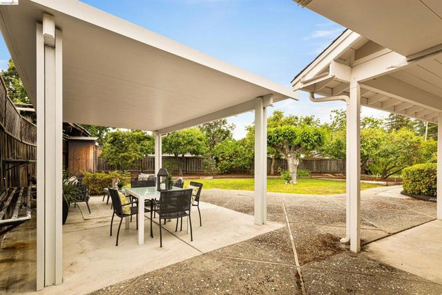 3115 Del Oceano Dr, Lafayette, CA 94549